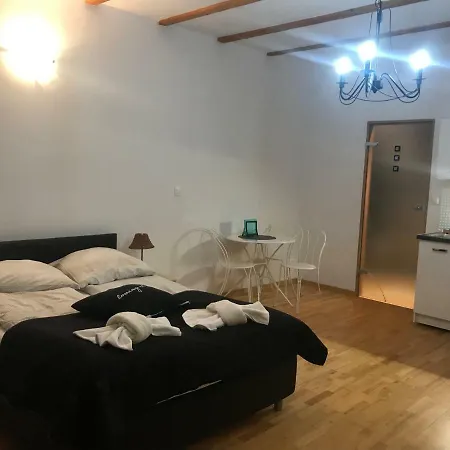 Apartmán W Ogrodzie *
