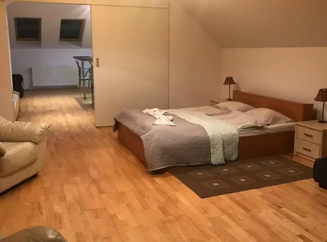 W Ogrodzie Lejlighed Polanica-Zdrój